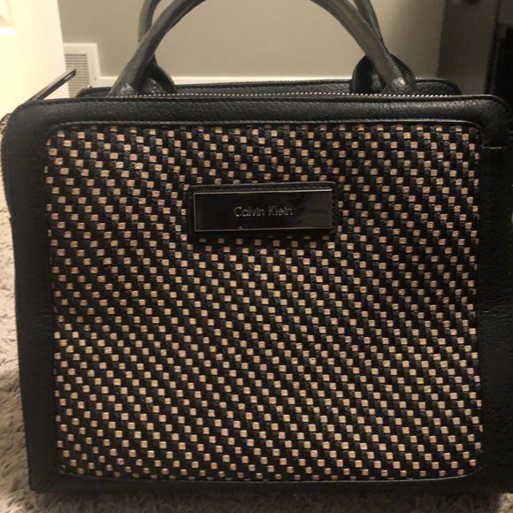 Calvin Klein Handbags - Calvin Klein Black & Cream Structured Handbag